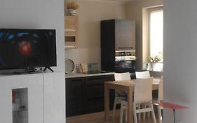 Wysmienity Apartament Miodowy