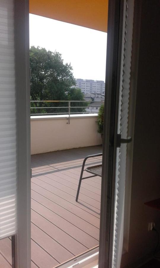 Wysmienity Apartament Miodowy Kolberg Exterior foto